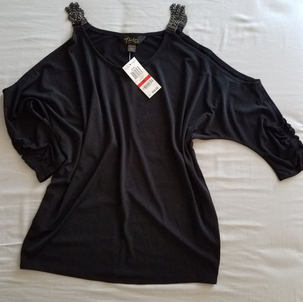 Thalia Sodi cold shoulder top